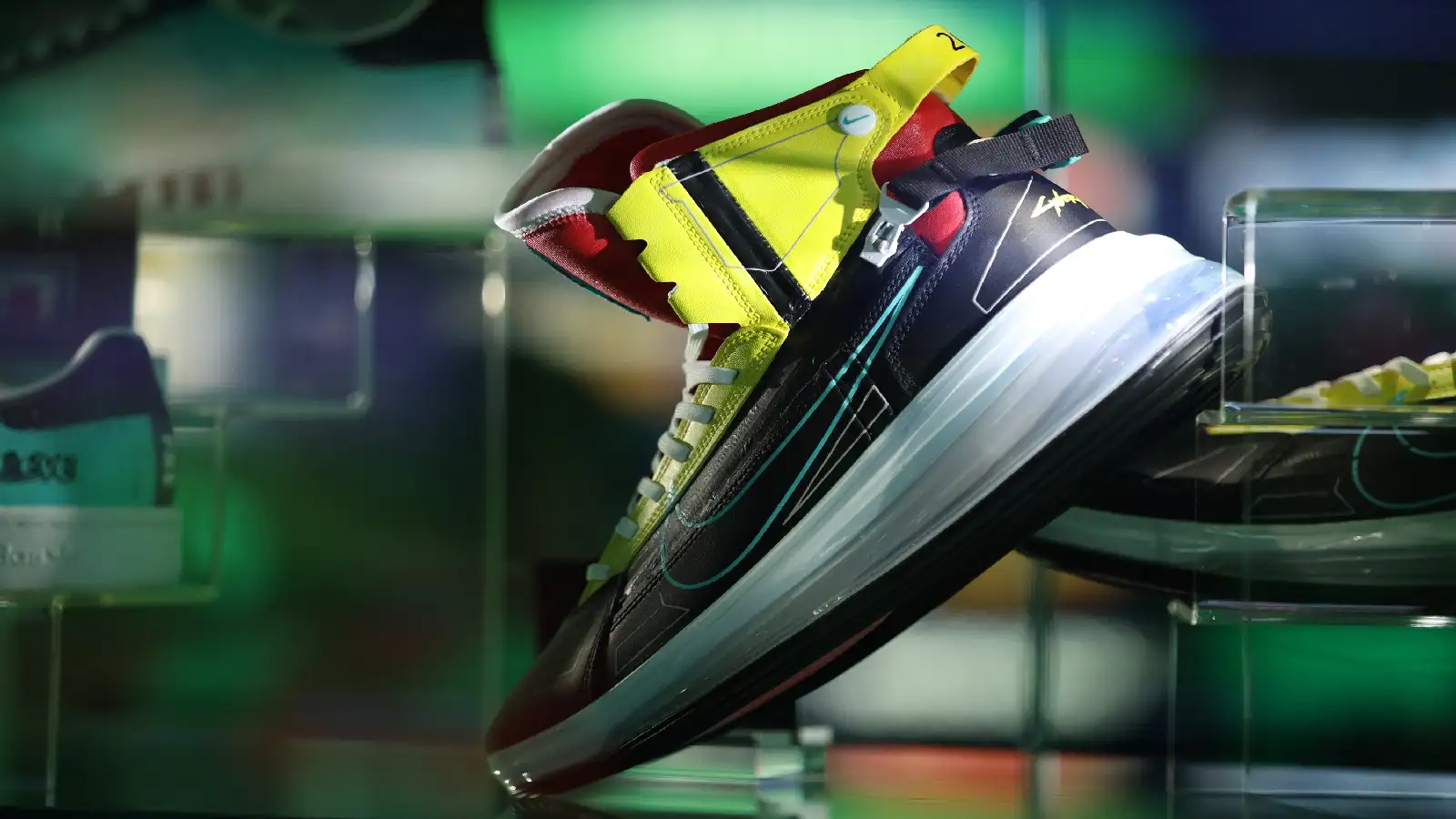 CD Projekt Red Создали Кроссовки Nike в стиле Cyberpunk 2077