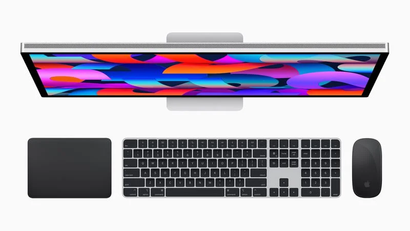 Apple выпустила черную и серебристую клавиатуру Magic Keyboard с Touch ID, Magic Trackpad и Magic Mouse