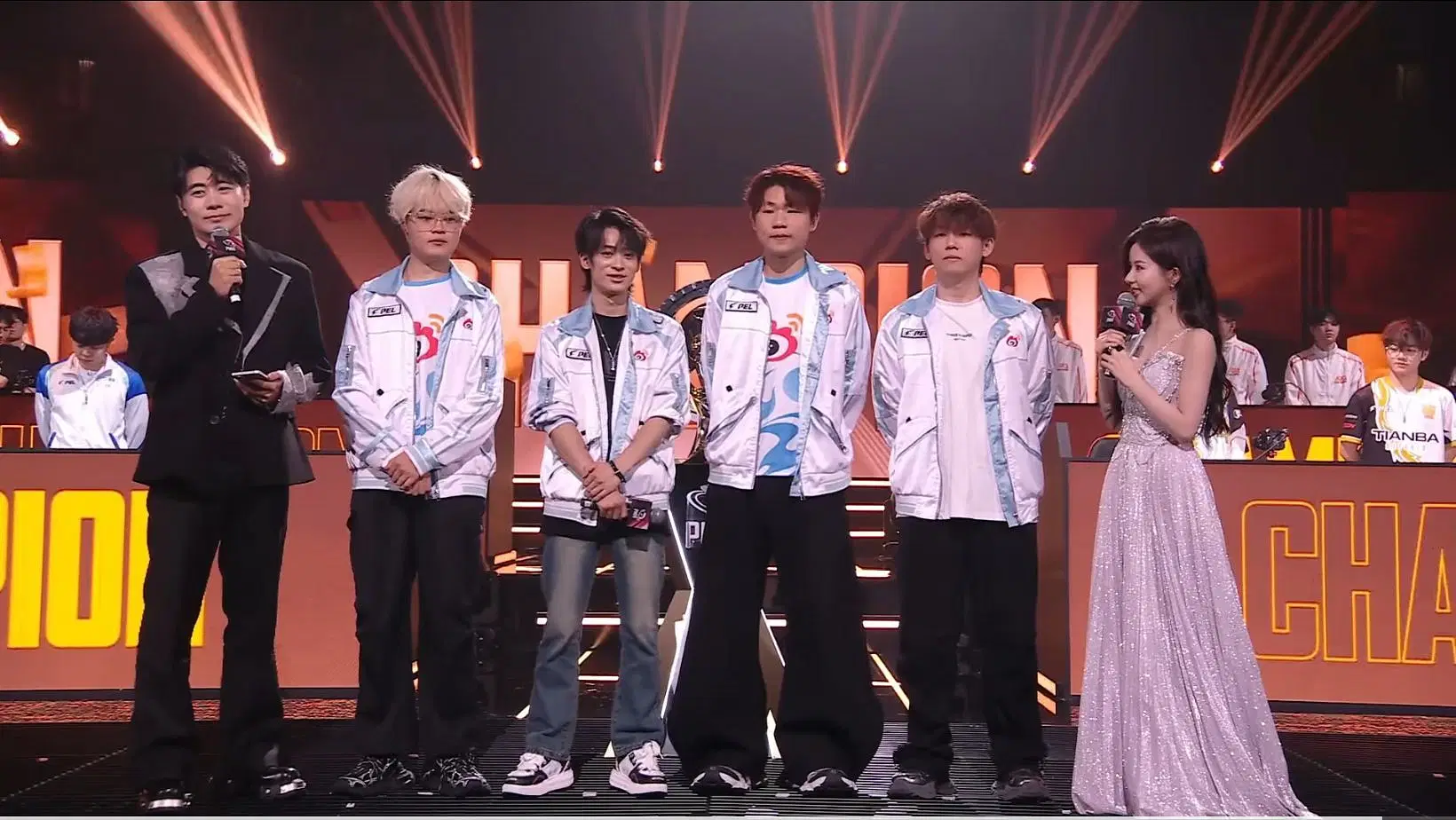 Weibo Gaming и ThunderTalk квалифицировались на PUBG Mobile World Cup 2025